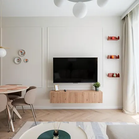 Malinova Leaf By Bookinghost Apartament