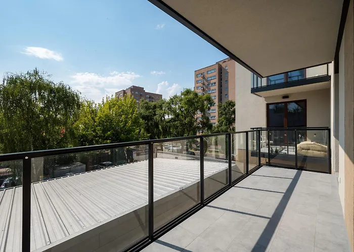 Lejlighed Malinova Leaf By Bookinghost *